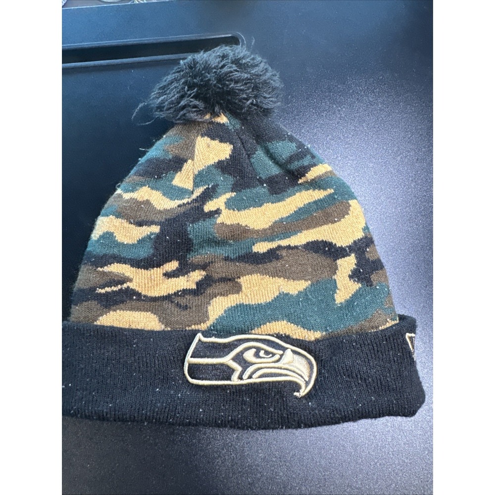 Seattle‎ Seahawks Beanie Winter Knit Hat Cap Cuffed Beanie Hat Cap Pom New Era